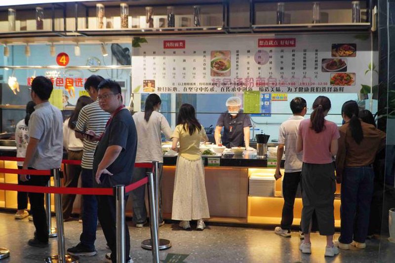团餐配送：让企业享受高效餐饮服务